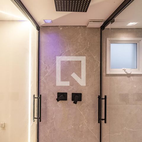 Apartamento à venda com 106m², 3 quartos e 2 vagasBanheiro da Suíte 01 - chuveiro