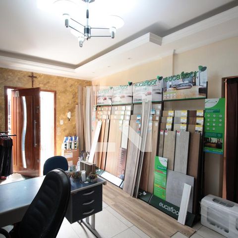 Casa para alugar com 473m², 5 quartos e 5 vagasSala