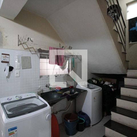 Casa para alugar com 473m², 5 quartos e 5 vagasÁrea de Serviço