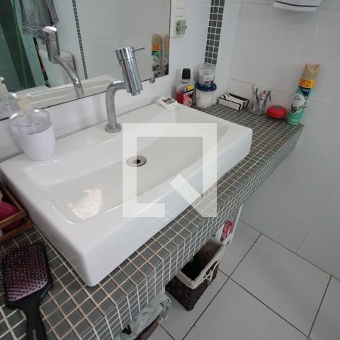 Casa para alugar com 473m², 5 quartos e 5 vagasBanheiro da Suite Master