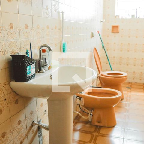 Casa à venda com 500m², 4 quartos e 4 vagasBanheiro
