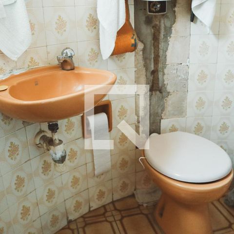 Casa à venda com 500m², 4 quartos e 4 vagasBanheiro do Quarto 1