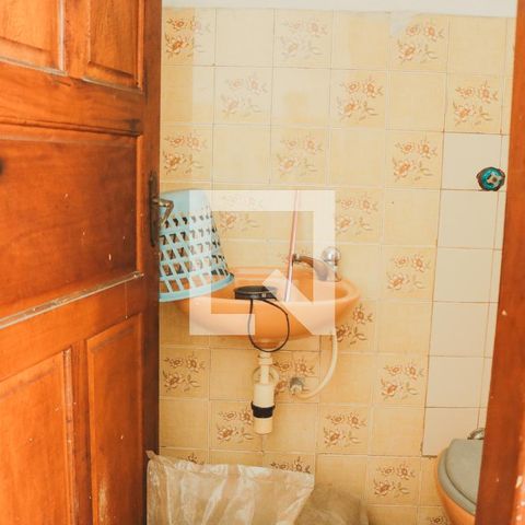 Casa à venda com 500m², 4 quartos e 4 vagasBanheiro de Serviço