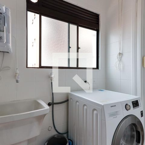 Apartamento à venda com 90m², 3 quartos e 2 vagas Apartamento à venda com 90m², 3 quartos e 2 vagasÁrea de Serviço