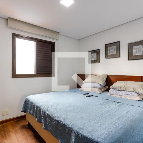 Apartamento à venda com 90m², 3 quartos e 2 vagas Apartamento à venda com 90m², 3 quartos e 2 vagasSuíte