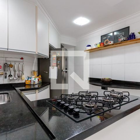 Apartamento à venda com 90m², 3 quartos e 2 vagas Apartamento à venda com 90m², 3 quartos e 2 vagasCozinha