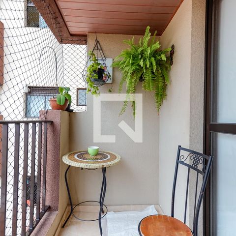 Apartamento à venda com 90m², 3 quartos e 2 vagas Apartamento à venda com 90m², 3 quartos e 2 vagasSacada