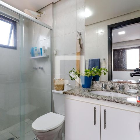 Apartamento à venda com 90m², 3 quartos e 2 vagas Apartamento à venda com 90m², 3 quartos e 2 vagasBanheiro da Suíte