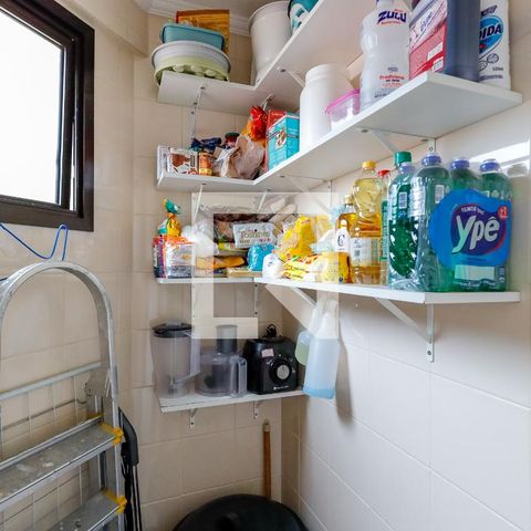 Apartamento à venda com 90m², 3 quartos e 2 vagas Apartamento à venda com 90m², 3 quartos e 2 vagasBanheiro de Serviço