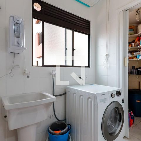 Apartamento à venda com 90m², 3 quartos e 2 vagas Apartamento à venda com 90m², 3 quartos e 2 vagasÁrea de Serviço