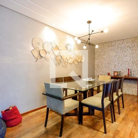 Apartamento à venda com 90m², 3 quartos e 2 vagas Apartamento à venda com 90m², 3 quartos e 2 vagasSala