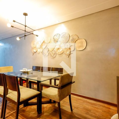 Apartamento à venda com 90m², 3 quartos e 2 vagas Apartamento à venda com 90m², 3 quartos e 2 vagasSala