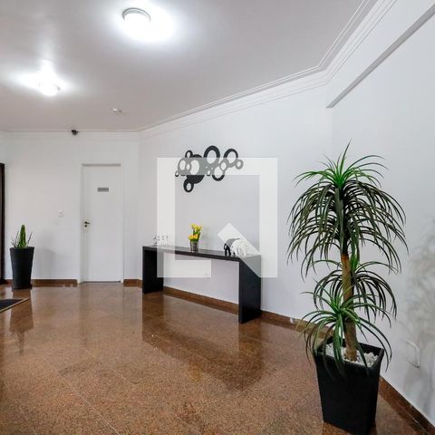 Apartamento à venda com 90m², 3 quartos e 2 vagas Apartamento à venda com 90m², 3 quartos e 2 vagasÁrea Comum - Hall Entrada