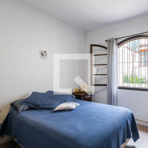 Casa à venda com 200m², 4 quartos e 2 vagasQuarto 1