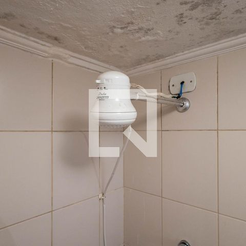 Casa à venda com 200m², 4 quartos e 2 vagasBanheiro 3