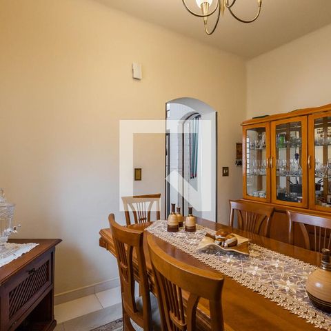 Casa à venda com 200m², 4 quartos e 2 vagasSala de Jantar