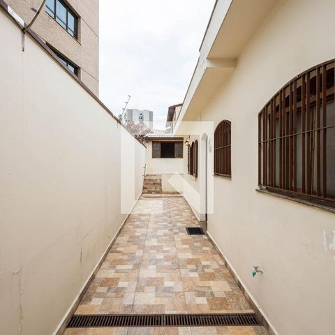 Casa à venda com 200m², 4 quartos e 2 vagasQuintal