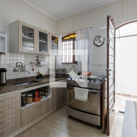 Casa à venda com 200m², 4 quartos e 2 vagasCozinha