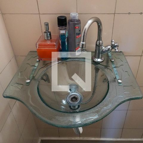 Casa à venda com 200m², 4 quartos e 2 vagasLavabo