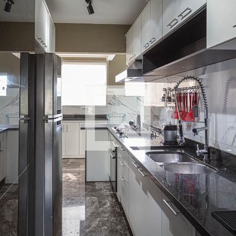 Apartamento à venda com 96m², 2 quartos e 1 vagaCozinha