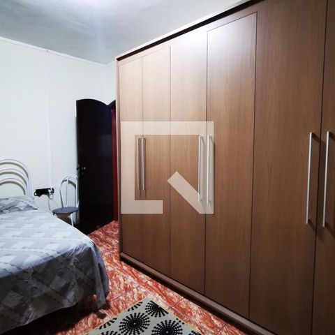 Casa à venda com 135m², 2 quartos e 2 vagasQuarto 2