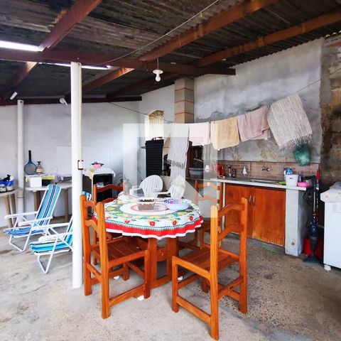 Casa à venda com 135m², 2 quartos e 2 vagasÁrea de Serviço