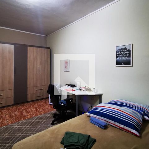 Casa à venda com 135m², 2 quartos e 2 vagasQuarto 