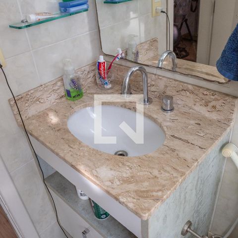 Casa à venda com 270m², 3 quartos e 5 vagasBanheiro da Suíte 2