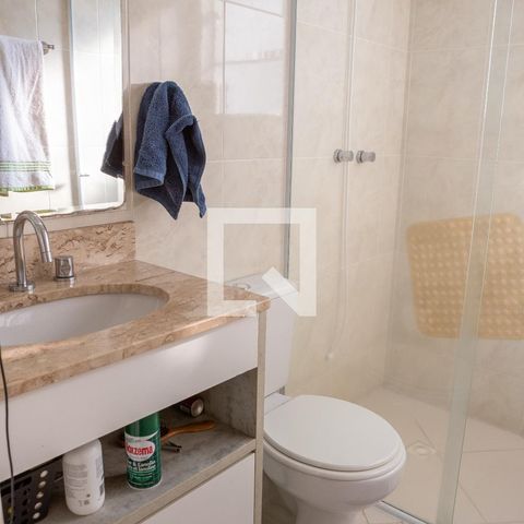Casa à venda com 270m², 3 quartos e 5 vagasBanheiro da Suíte 2