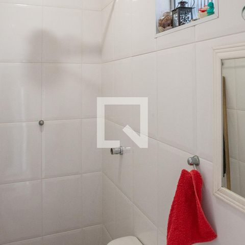 Casa à venda com 270m², 3 quartos e 5 vagasBanheiro do Quintal