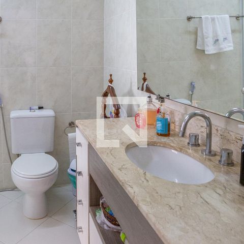 Casa à venda com 270m², 3 quartos e 5 vagasBanheiro de Suíte 1