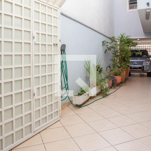 Casa à venda com 270m², 3 quartos e 5 vagasGaragem