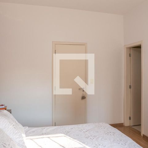 Casa à venda com 270m², 3 quartos e 5 vagasSuíte 1