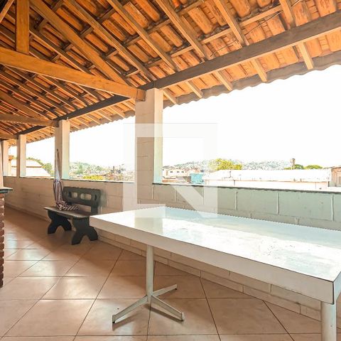 Casa à venda com 250m², 5 quartos e 2 vagas Casa à venda com 250m², 5 quartos e 2 vagasChurrasqueira