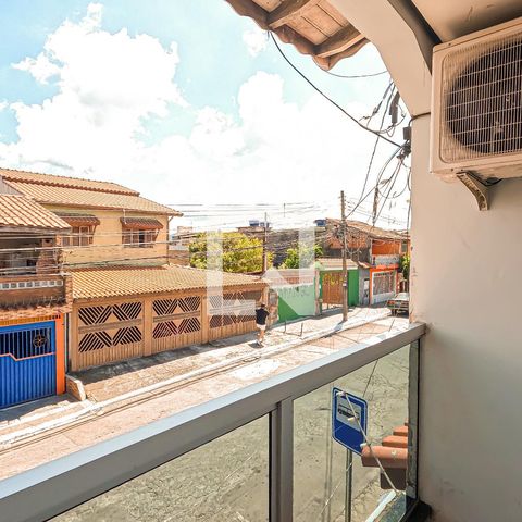 Casa à venda com 250m², 5 quartos e 2 vagas Casa à venda com 250m², 5 quartos e 2 vagasVaranda da Suíte