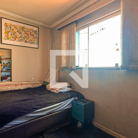 Casa à venda com 250m², 5 quartos e 2 vagas Casa à venda com 250m², 5 quartos e 2 vagasQuarto 4