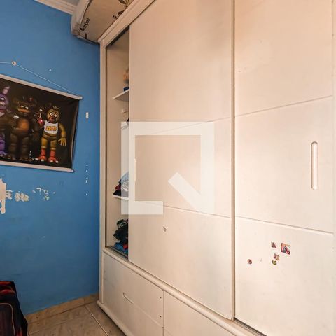 Casa à venda com 250m², 5 quartos e 2 vagas Casa à venda com 250m², 5 quartos e 2 vagasQuarto 2