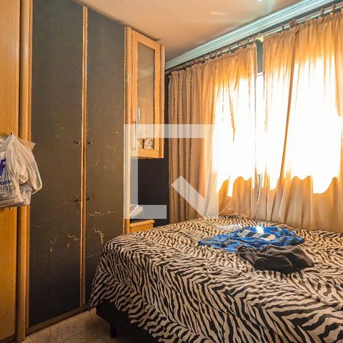 Casa à venda com 250m², 5 quartos e 2 vagas Casa à venda com 250m², 5 quartos e 2 vagasQuarto 3