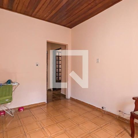 Casa à venda com 199m², 2 quartos e sem vagaQuarto 1