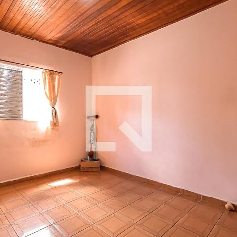 Casa à venda com 199m², 2 quartos e sem vagaQuarto 1
