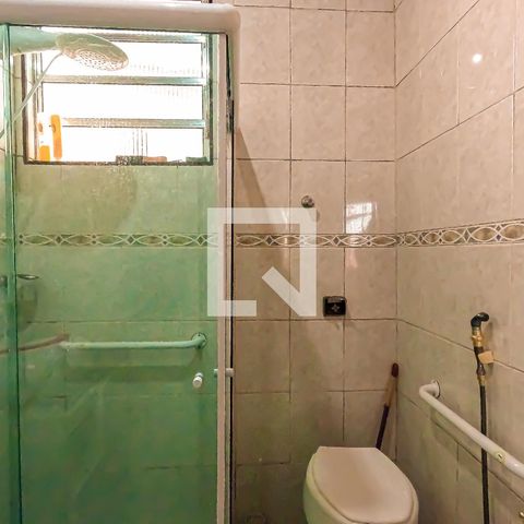Casa à venda com 199m², 2 quartos e sem vagaBanheiro