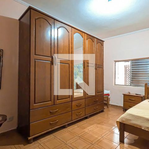 Casa à venda com 199m², 2 quartos e sem vagaQuarto 2