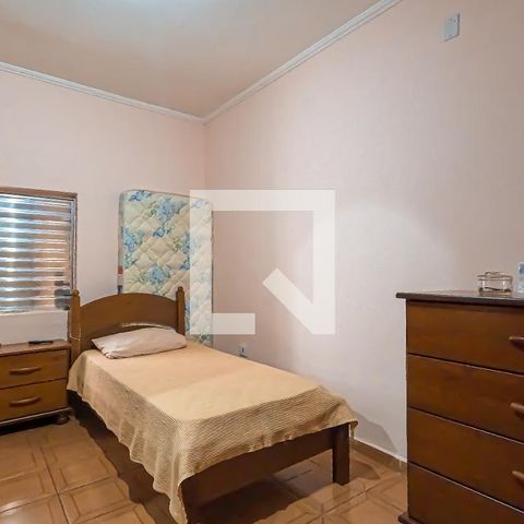 Casa à venda com 199m², 2 quartos e sem vagaQuarto 2
