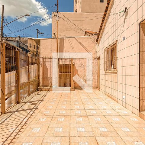 Casa à venda com 199m², 2 quartos e sem vagaGaragem