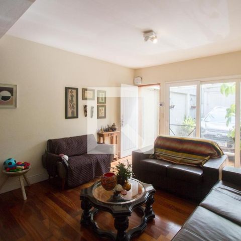 Casa para alugar com 180m², 3 quartos e 1 vagaSala