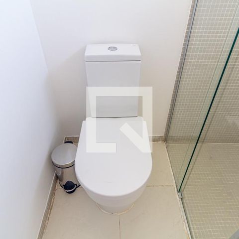 Casa à venda com 505m², 4 quartos e 5 vagas Casa à venda com 505m², 4 quartos e 5 vagasBanheiro 3