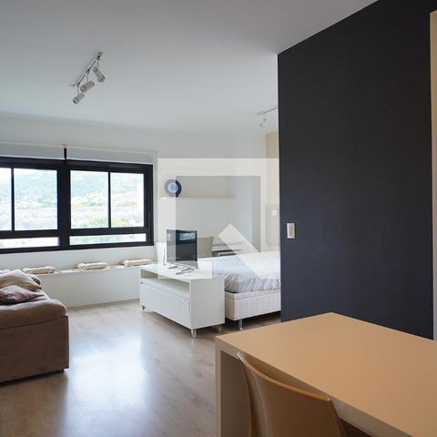 Studio à venda com 38m², 1 quarto e 1 vagaSala - Quarto
