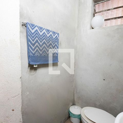 Casa à venda com 159m², 3 quartos e 2 vagasBanheiro Externo