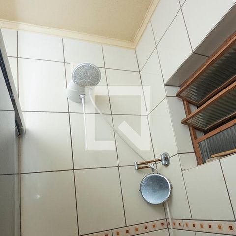 Casa à venda com 159m², 3 quartos e 2 vagasChuveiro do Banheiro