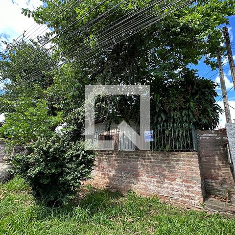 Casa à venda com 159m², 3 quartos e 2 vagasFachada